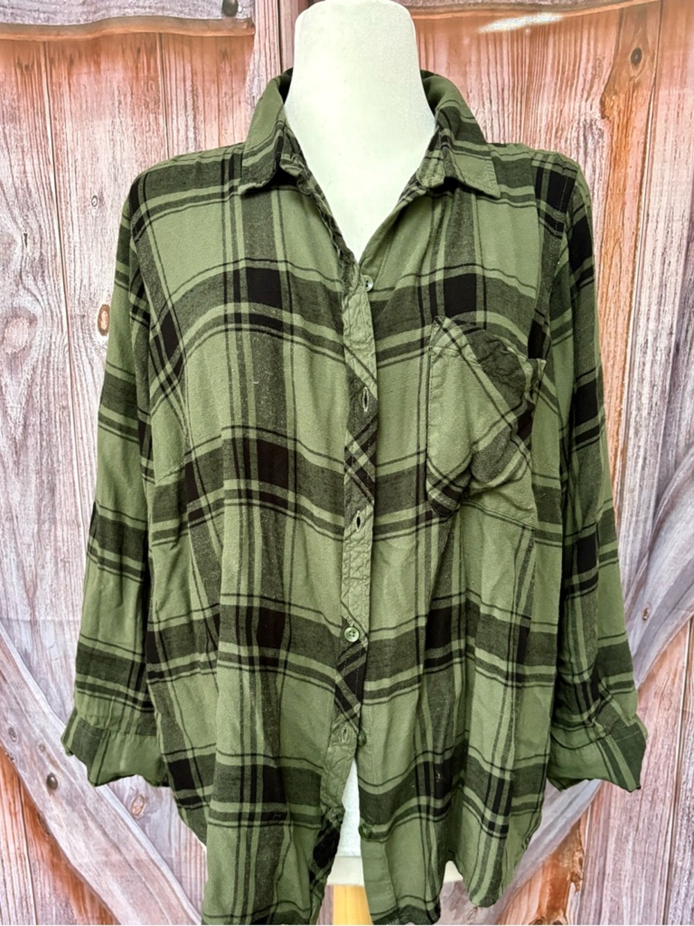 Olive Green n black  Plaid Button-Up Shirt